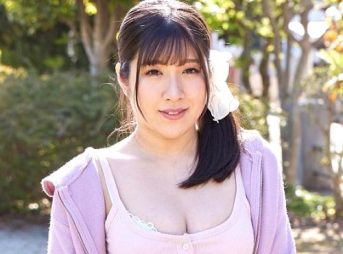 MM×母のおっぱい 人妻中田氏 昼下がりの新米ママのおしゃべりをナンパして射精に成功。
