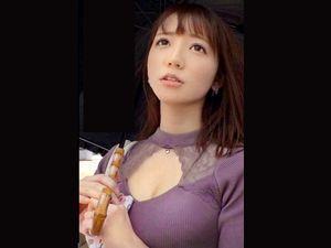 ＜肉食系人妻＞巨乳であざと可愛い肉食系の奥さんと不倫セックスしてパイズリ挟射！